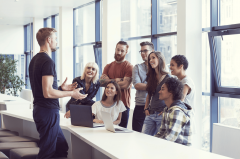 州市推出的“人工智能+”打算 